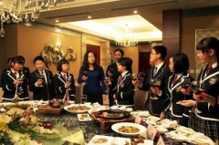 校長(zhǎng)宴請(qǐng)“尖子生”被指刻意擴(kuò)大教育不公